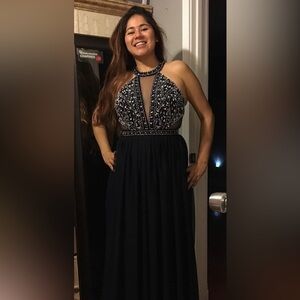 Elegant Black Embellished Evening Dress